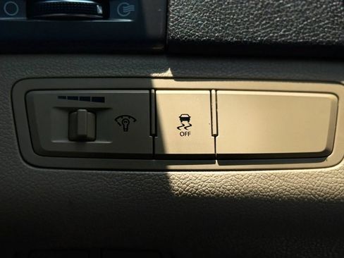 Used 2011 Hyundai Sonata Hybrid FWD image 28
