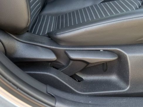 Used 2024 Toyota Camry SE FWD image 28