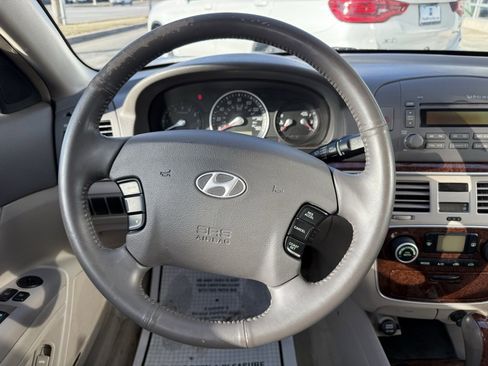 Used 2008 Hyundai Sonata GLS image 17