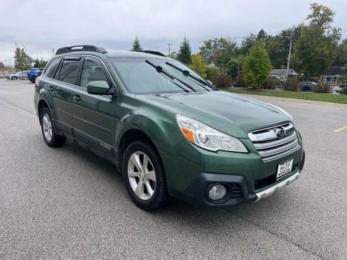 Used 2013 Subaru Outback 2.5i Limited image 3