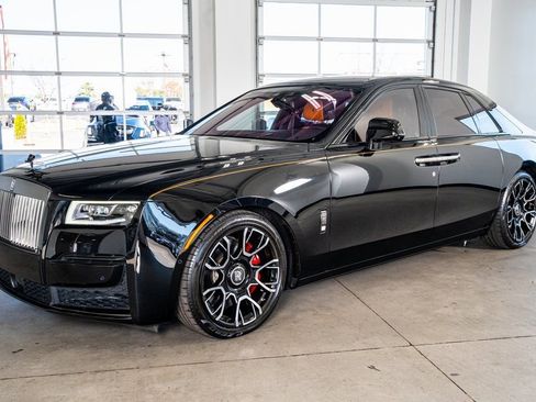 Used 2022 Rolls-Royce Ghost Black Badge image 12