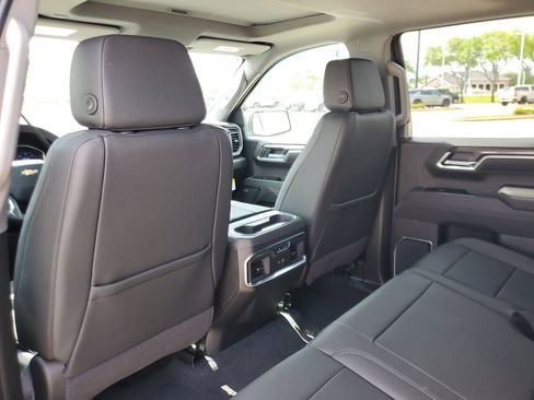 New 2026 Chevrolet Silverado 1500 LTZ w/ LTZ Convenience Package II image 11