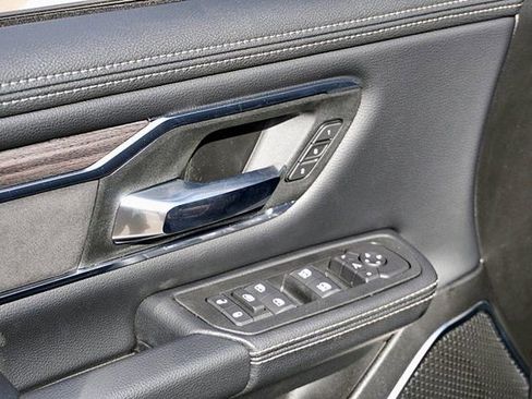 New 2026 RAM 1500 Laramie AWD/4WD image 30