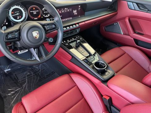 Used 2022 Porsche 911 Carrera GTS RWD image 4