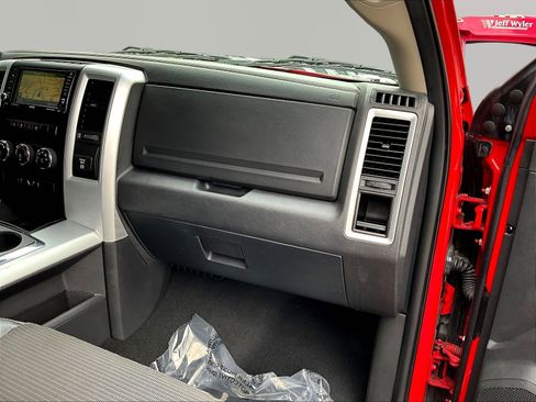 Used 2011 RAM 1500 R/T w/ Remote Start & Security Group RWD image 21