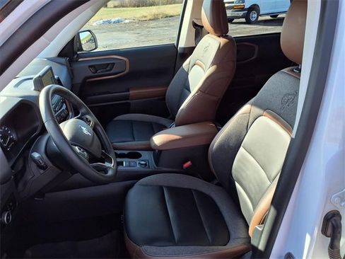 Used 2024 Ford Bronco Sport Outer Banks w/ Tech Package image 47