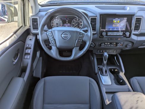 Certified 2024 Nissan Frontier SV w/ Hardbody Edition image 14
