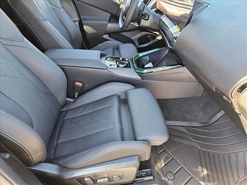 Certified 2025 BMW X3 xDrive30i w/ Convenience Package AWD/4WD image 17