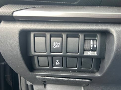 Certified 2023 Subaru Forester Premium AWD/4WD image 11