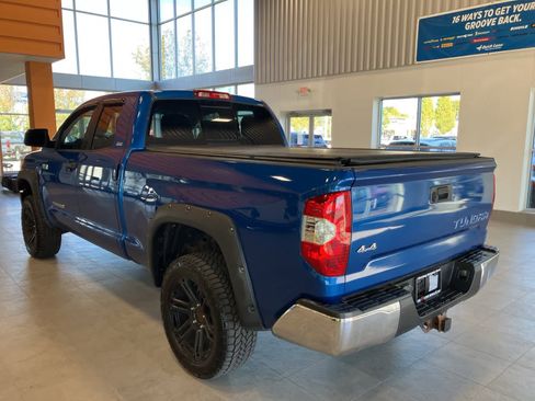 Used 2016 Toyota Tundra SR5 image 7