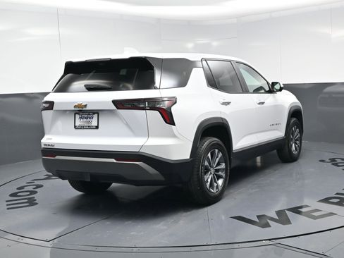 Certified 2025 Chevrolet Equinox LT w/ Safety and Technology Package image 9