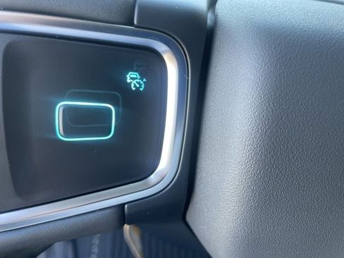 New 2025 Ford Expedition Active image 30