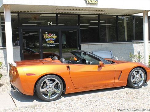 Used 2007 Chevrolet Corvette Convertible w/ Preferred Equipment Group RWD image 25