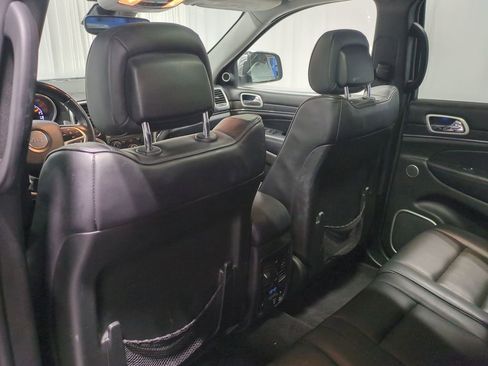 Used 2018 Jeep Grand Cherokee Summit image 18