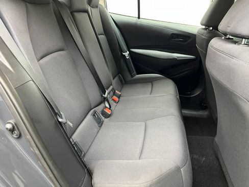 Used 2025 Toyota Corolla LE FWD image 20
