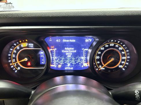 Used 2024 Jeep Wrangler Unlimited Sport AWD/4WD image 11