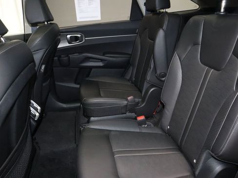 Used 2024 Kia Sorento X-Line EX AWD/4WD image 23