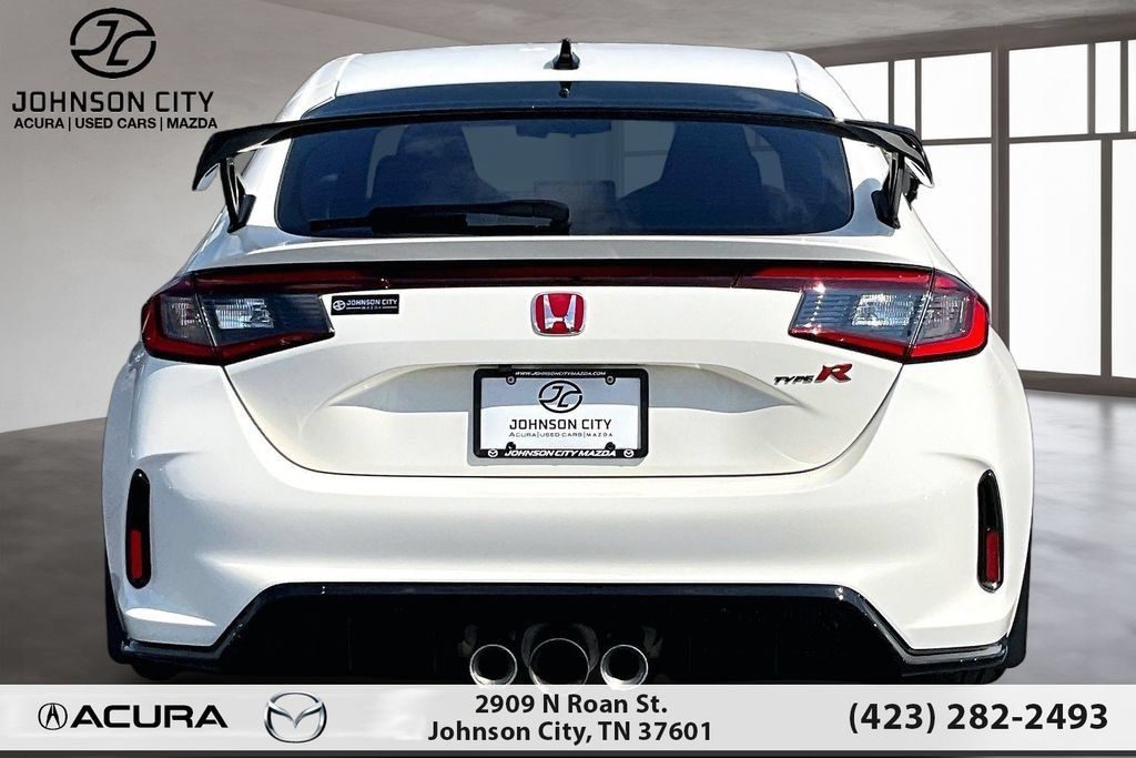 Used 2024 Honda Civic Type R image 4