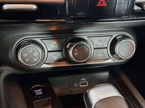 Used 2025 Nissan Kicks S AWD/4WD image 23