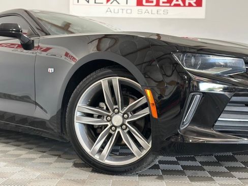 Used 2018 Chevrolet Camaro LT w/ RS Package image 3