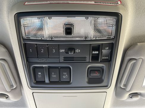 Used 2023 Toyota 4Runner Limited image 27