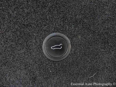 Used 2023 Tesla Model S Plaid AWD/4WD image 38