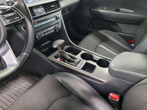 Used 2019 Kia Optima S FWD image 26