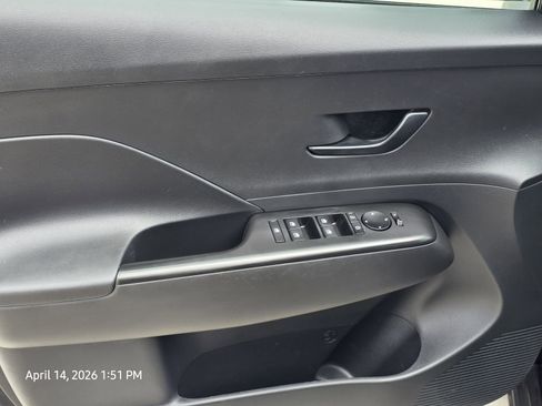Certified 2024 Hyundai Kona SEL w/ Convenience Package AWD/4WD image 15