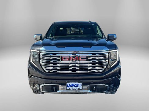 Used 2024 GMC Sierra 1500 Denali image 7