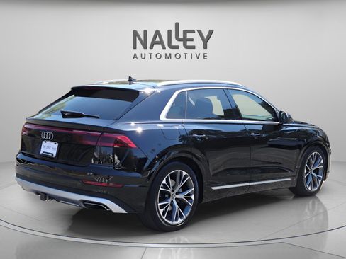 Used 2024 Audi Q8 Prestige w/ Prestige Package image 5