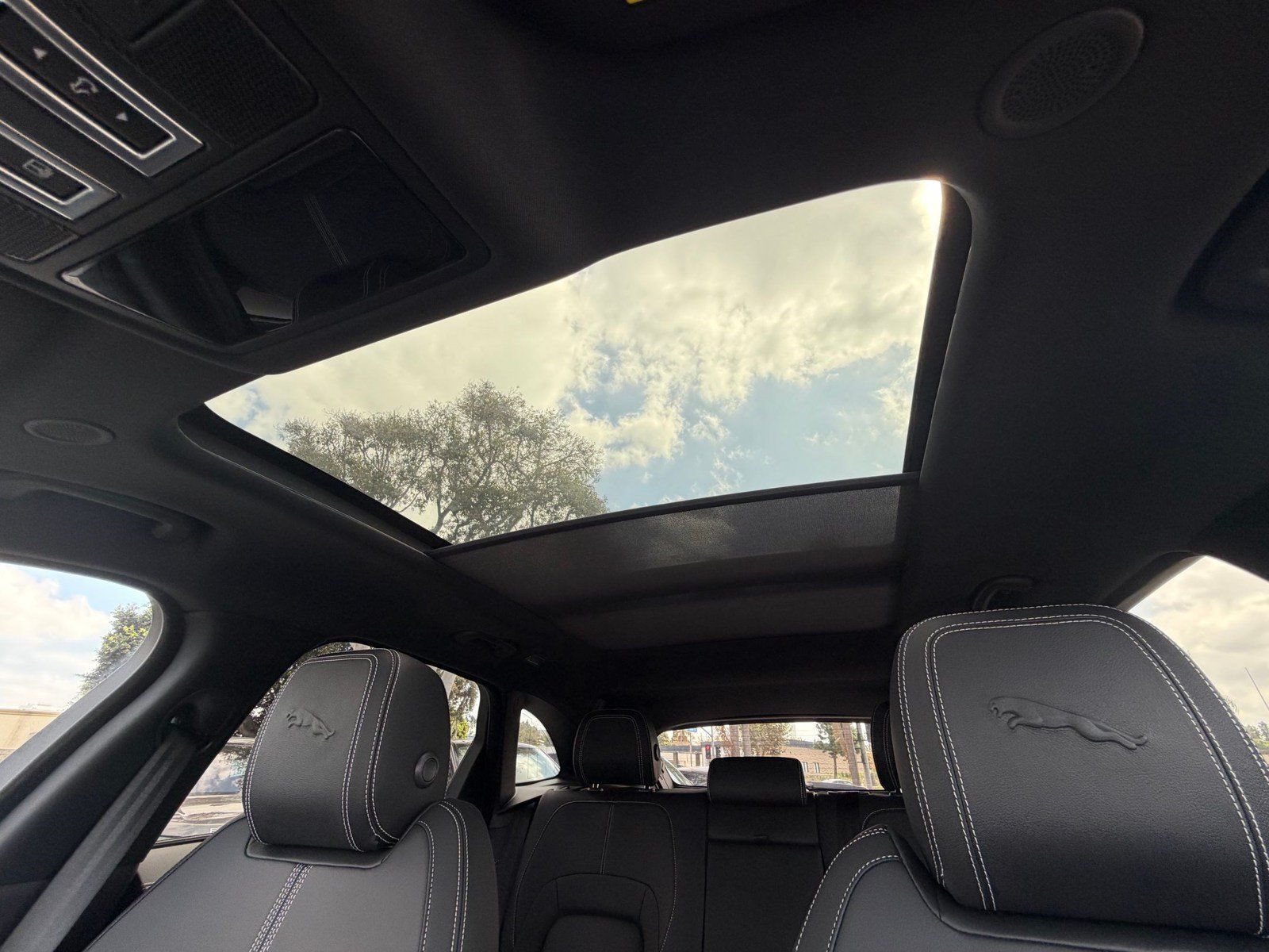 New 2026 Jaguar F-PACE R-Dynamic S AWD/4WD image 18