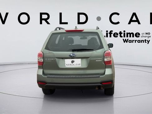 Used 2016 Subaru Forester 2.5i w/ Alloy Wheel Package image 4