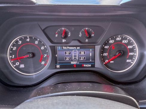 Used 2021 Chevrolet Camaro LT w/ RS Package image 15