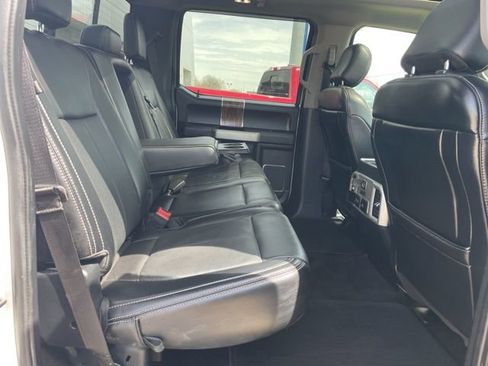 Used 2019 Ford F150 Lariat w/ Equipment Group 502A Luxury AWD/4WD image 15