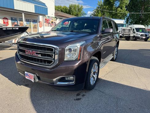 Used 2015 GMC Yukon SLT w/ Open Road Package AWD/4WD image 2