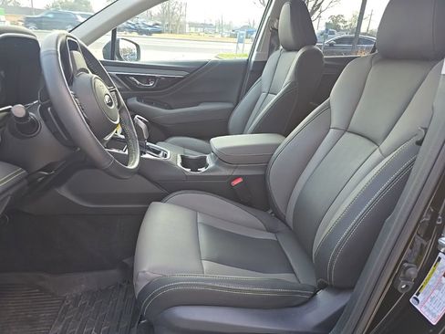 Certified 2025 Subaru Outback Onyx Edition XT image 10