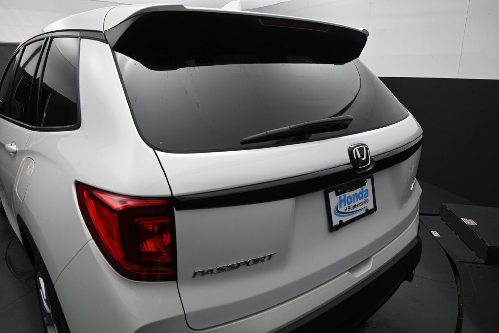 Used 2024 Honda Passport EX-L image 16