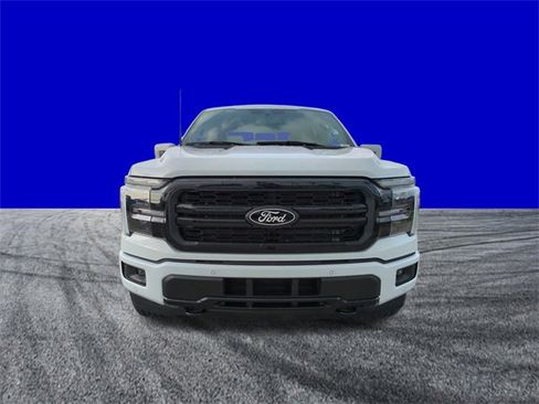 New 2025 Ford F150 Lariat w/ Equipment Group 502A High image 9