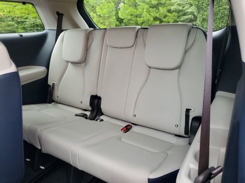 New 2026 Kia Carnival EX image 10