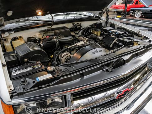 Used 1997 Chevrolet Tahoe Z71 4X4 w/ Preferred Equipment Group 3 image 37