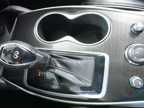 Used 2020 INFINITI QX60 Pure image 17