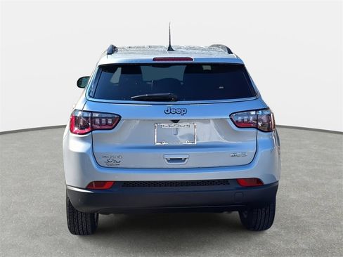 New 2026 Jeep Compass Latitude image 6