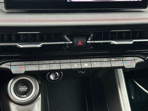 Used 2024 Dodge Hornet R/T image 17