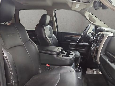 Used 2017 RAM 2500 Laramie image 19