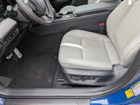 Used 2026 Toyota Camry SE image 15