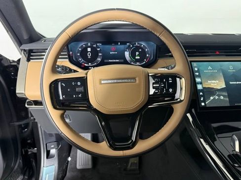 New 2026 Land Rover Range Rover Sport Dynamic SE AWD/4WD image 17