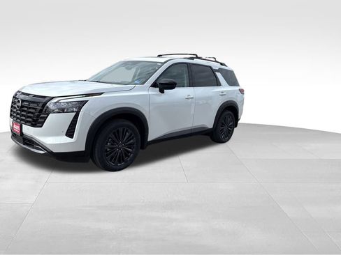 New 2026 Nissan Pathfinder SL w/ SL Premium Package image 9