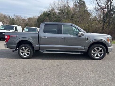 Used 2021 Ford F150 Lariat image 2
