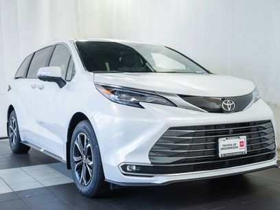New 2026 Toyota Sienna Platinum