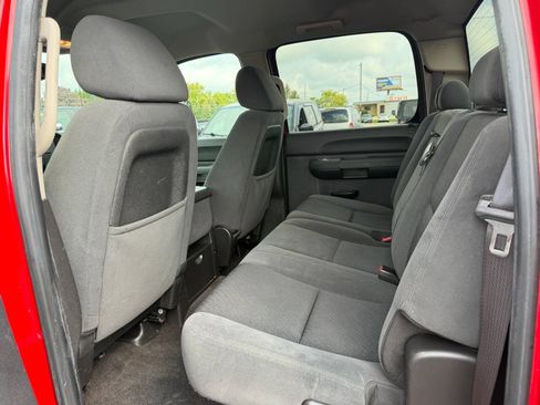 Used 2009 Chevrolet Silverado 2500 LT w/ Suspension Package, Off-Road AWD/4WD image 11